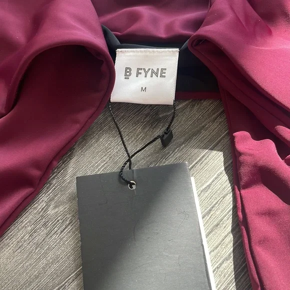 Swim suit - Picture 2 of 8